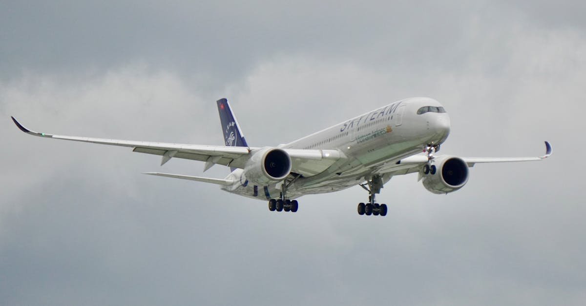 FAA’s New SMART System: How AI is Predicting Air Traffic Before Takeoff